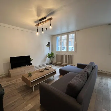 Le Saint-louis - T4 A Deux Pas De La Gare Apartment *