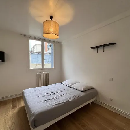 Le Saint-louis - T4 A Deux Pas De La Gare Apartment *