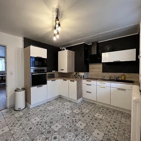 Apartment Le Saint-louis - T4 A Deux Pas De La Gare *