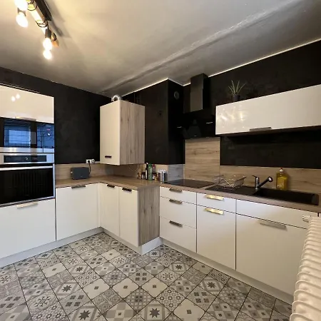 Apartment Le Saint-louis - T4 A Deux Pas De La Gare *